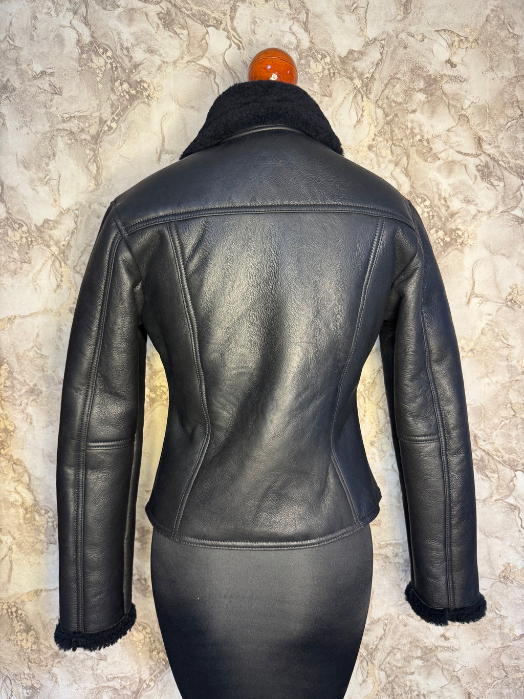 Chamarra de Piel Dama Modelo 212 Borrega